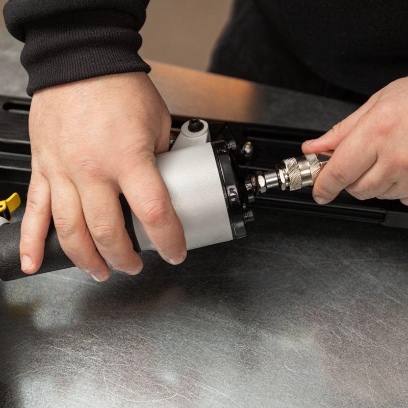 Пневмопистолет гвоздезабивной (нейлер) N90/D21 Kranz KR-16-1620